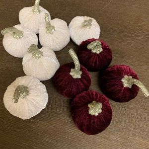 Bath and body works magnetic pumpkin candle topper